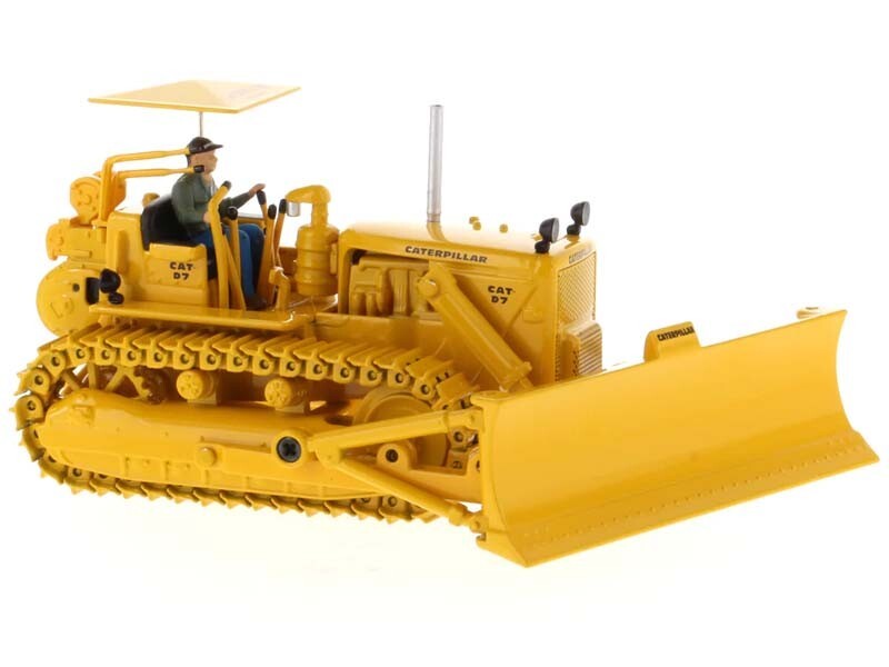 CAT D7C Track Type Tractor 1:50 Scale Model – Diecast Masters 85577