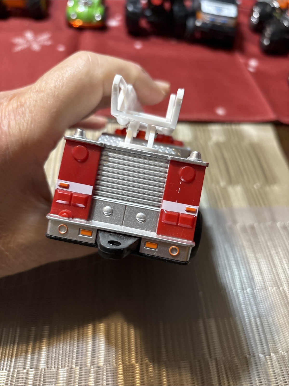 Maxx Action FIRE Ladder TRUCK 911. with light & sounds, Test And Works B85