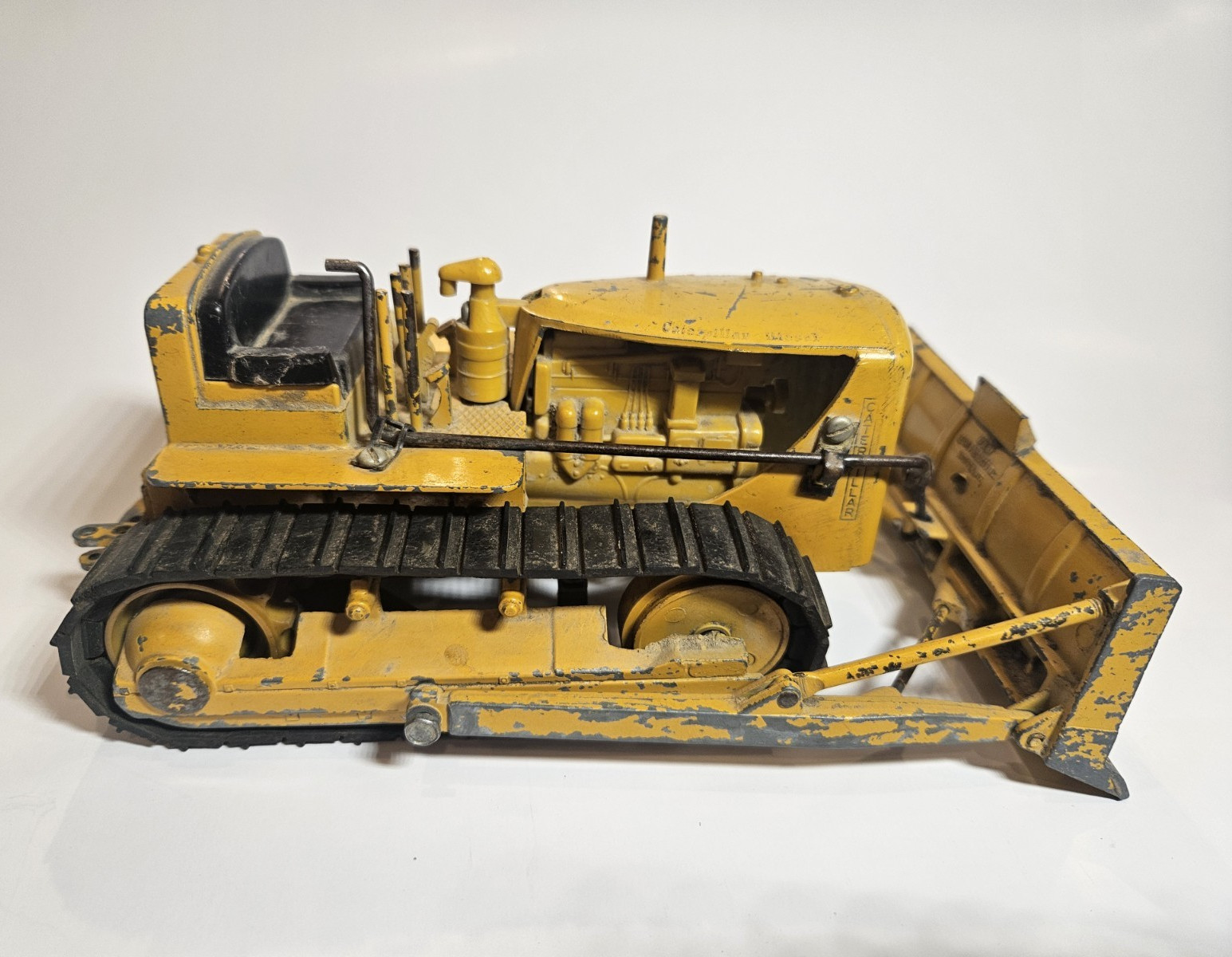Vintage Ruehl Caterpillar D7 Original Paint