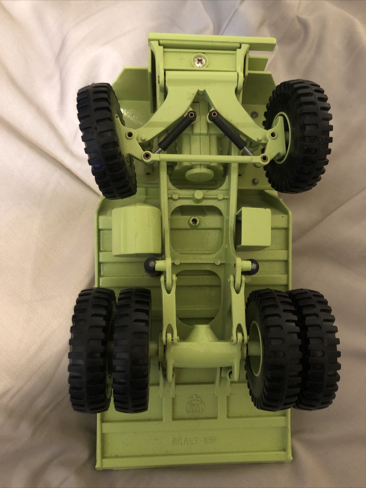 Joal Diecast Metal Euclid R85 B Dump Truck 1:50 Scale