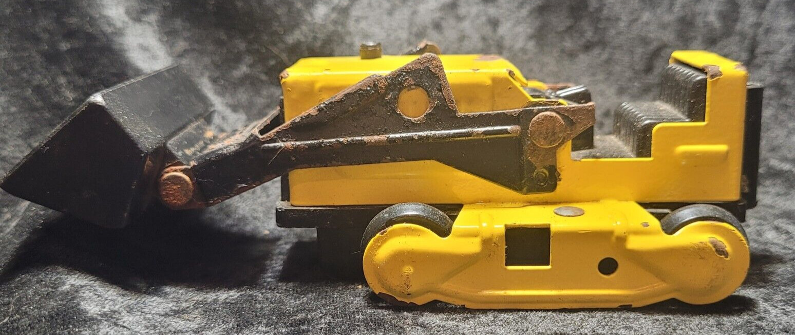 Tonka Vintage Bulldozer I FOUND IT & MANY OTHER OLD TOYS I LIST SOON.SAVE SELLER