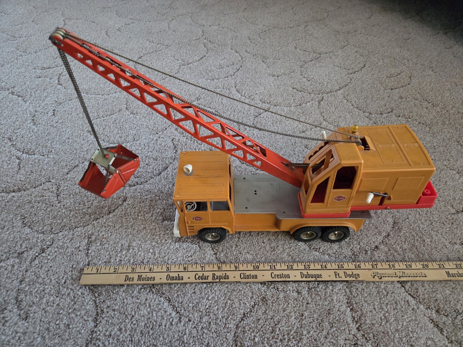 GAMA Faun 1960’s – 1970’s Crane truck – Plastic Fragile and Rare Mechanik Patent