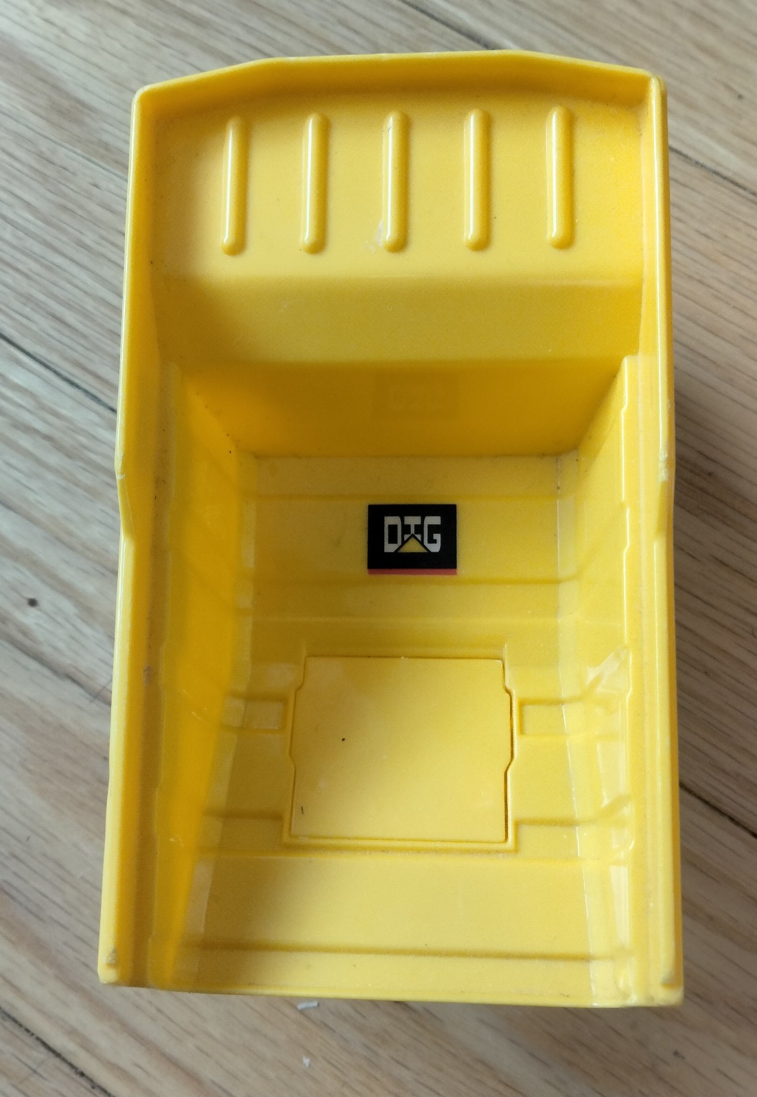 Maxx Action Mini Dump Truck toy – Moving Parts Sounds Lights Rev Motor