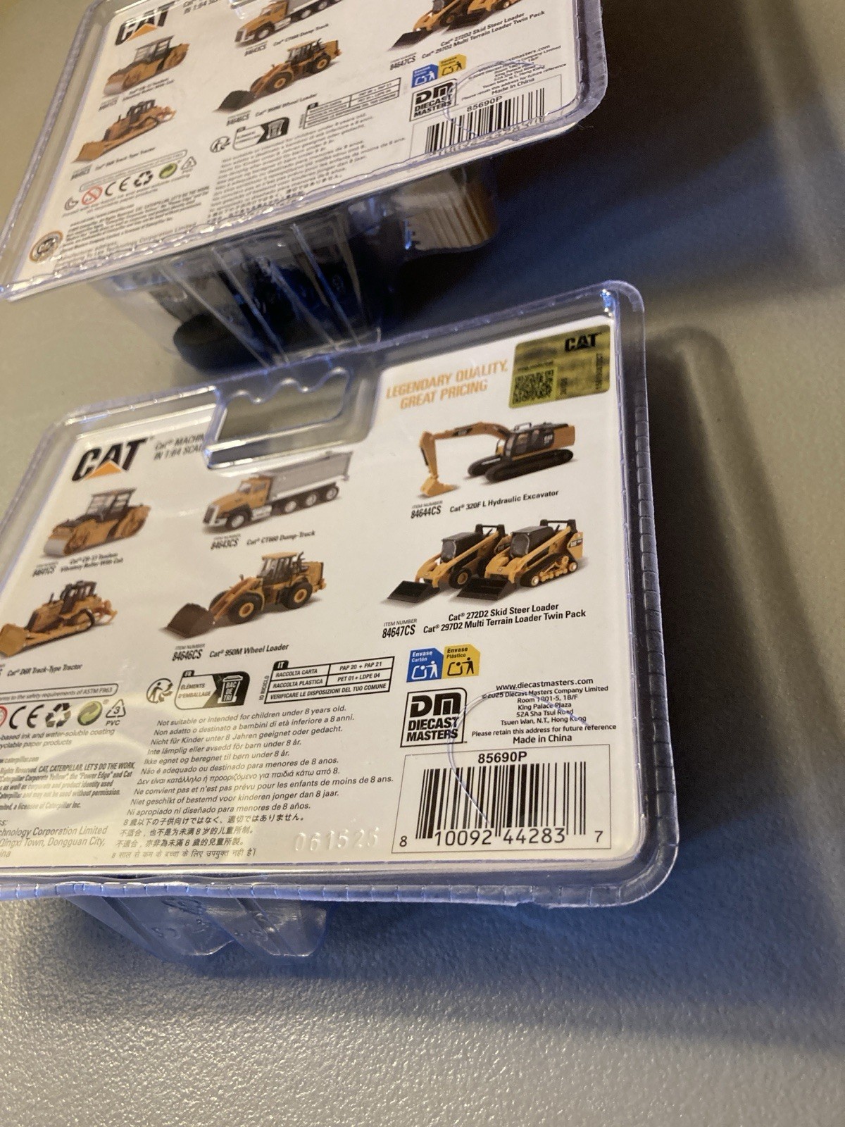 Diecast Masters 1/64 Caterpillar 272D2 Skid Steer 297D2 84647 + Excavator 84644