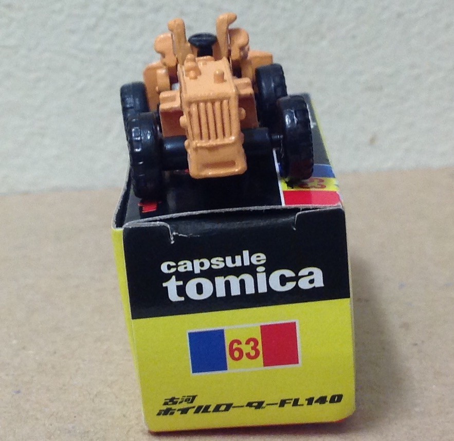 Capsule Tomica ConstructIon 63 Wheel Loader 2006 series 12 Yujin mini car Tomy