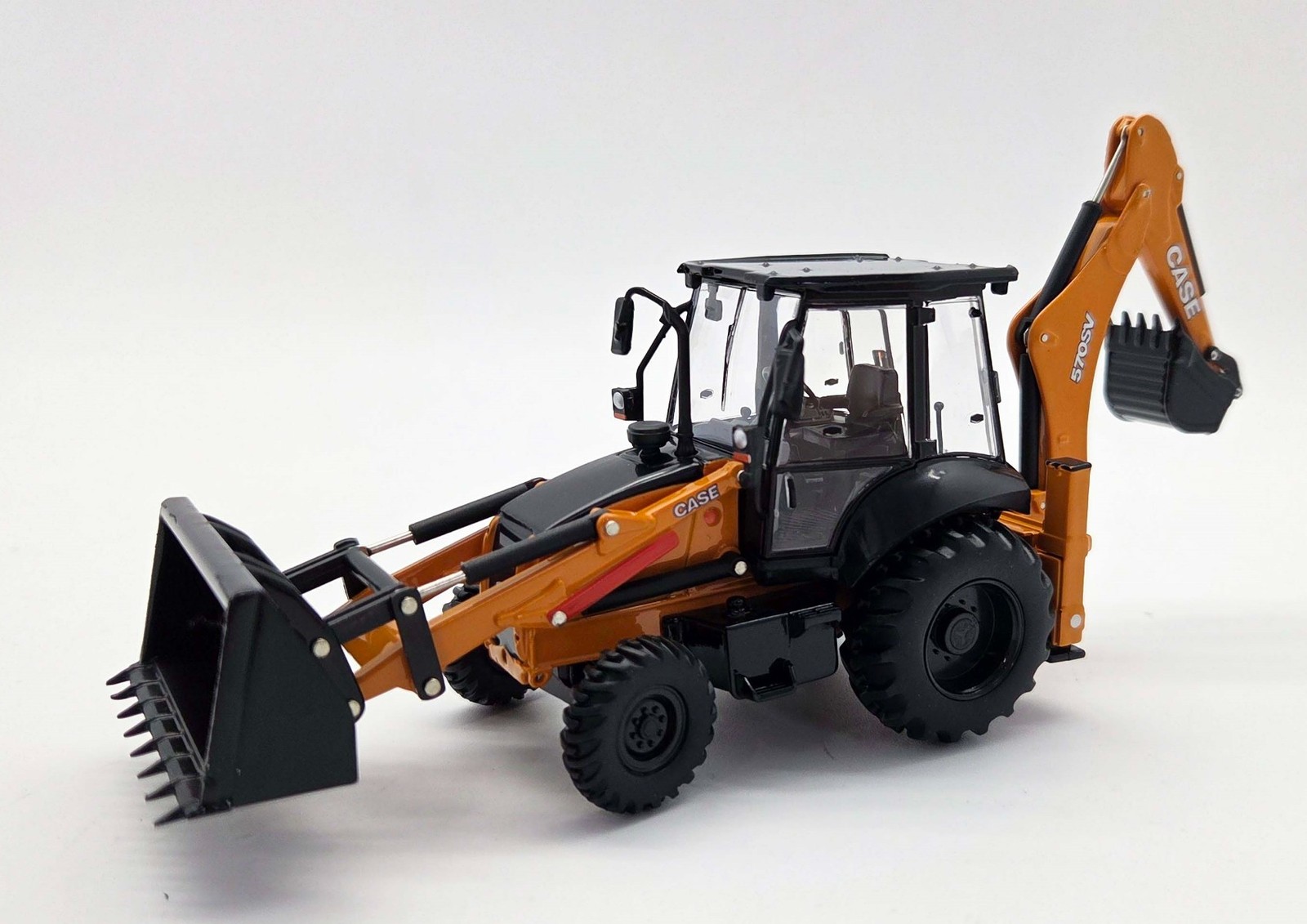 ELIGOR – Construction Engine – CASE 570SV – 1/50 – ELI600064