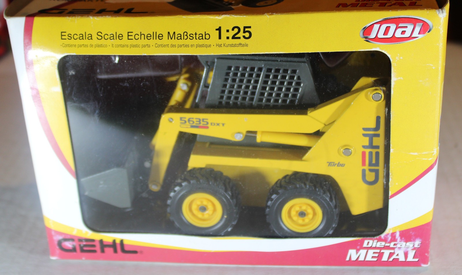 Joal Die-cast Metal Gehl 5635 Skid Loader Ref 40011JO 1/25 NIB