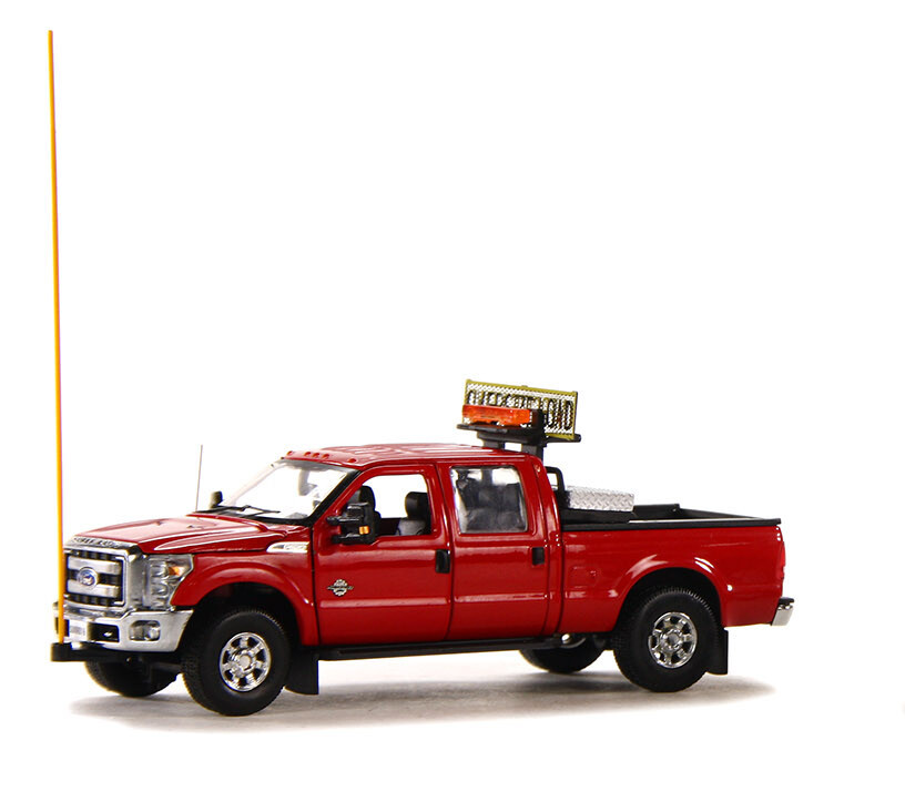 Sword 1300-RC Ford F-250 Pickup Truck & Trailer – Red/Chrome 1/50 Diecast MIB