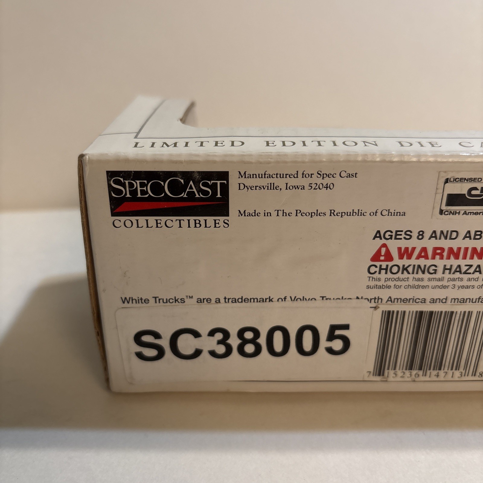 Spec Cast SpecCast SC38005 1:50 White WC Truck Volvo Dump Truck 2007 Die Cast
