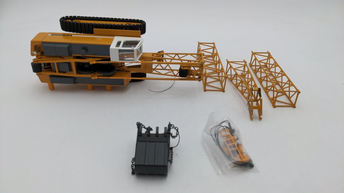 Conrad 2732 1:50 Liebherr HS 843 HD Hydraulic Crawler Crane LN/Box