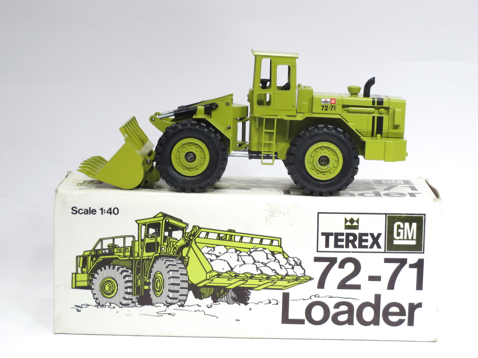 Terex GM 72-71 Wheel Loader – 1/40 – Gescha #2410 – MIB