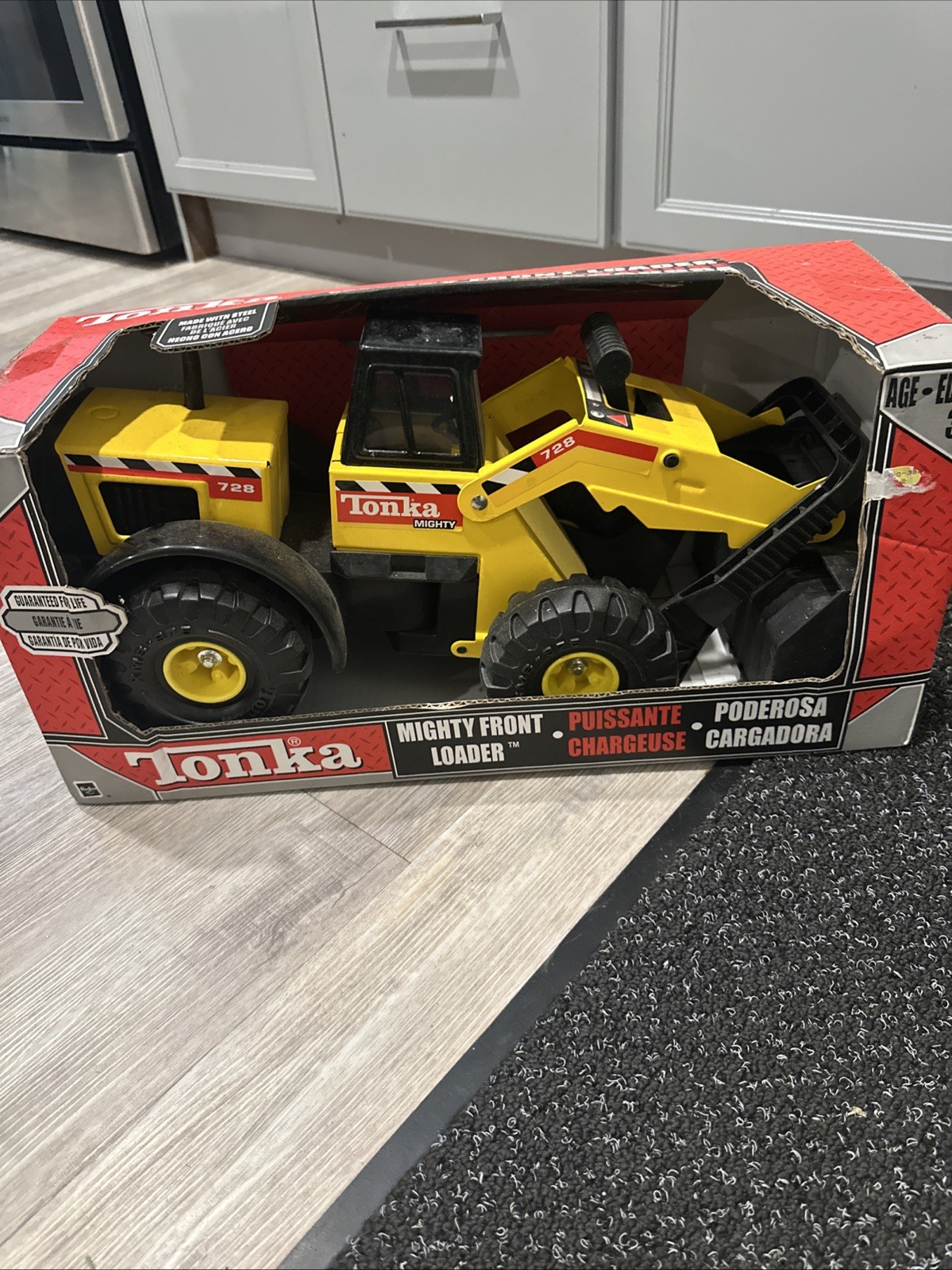 VINTAGE Tonka Mighty 728 Front Loader No. 93920 Yellow With ORIGINAL BOX