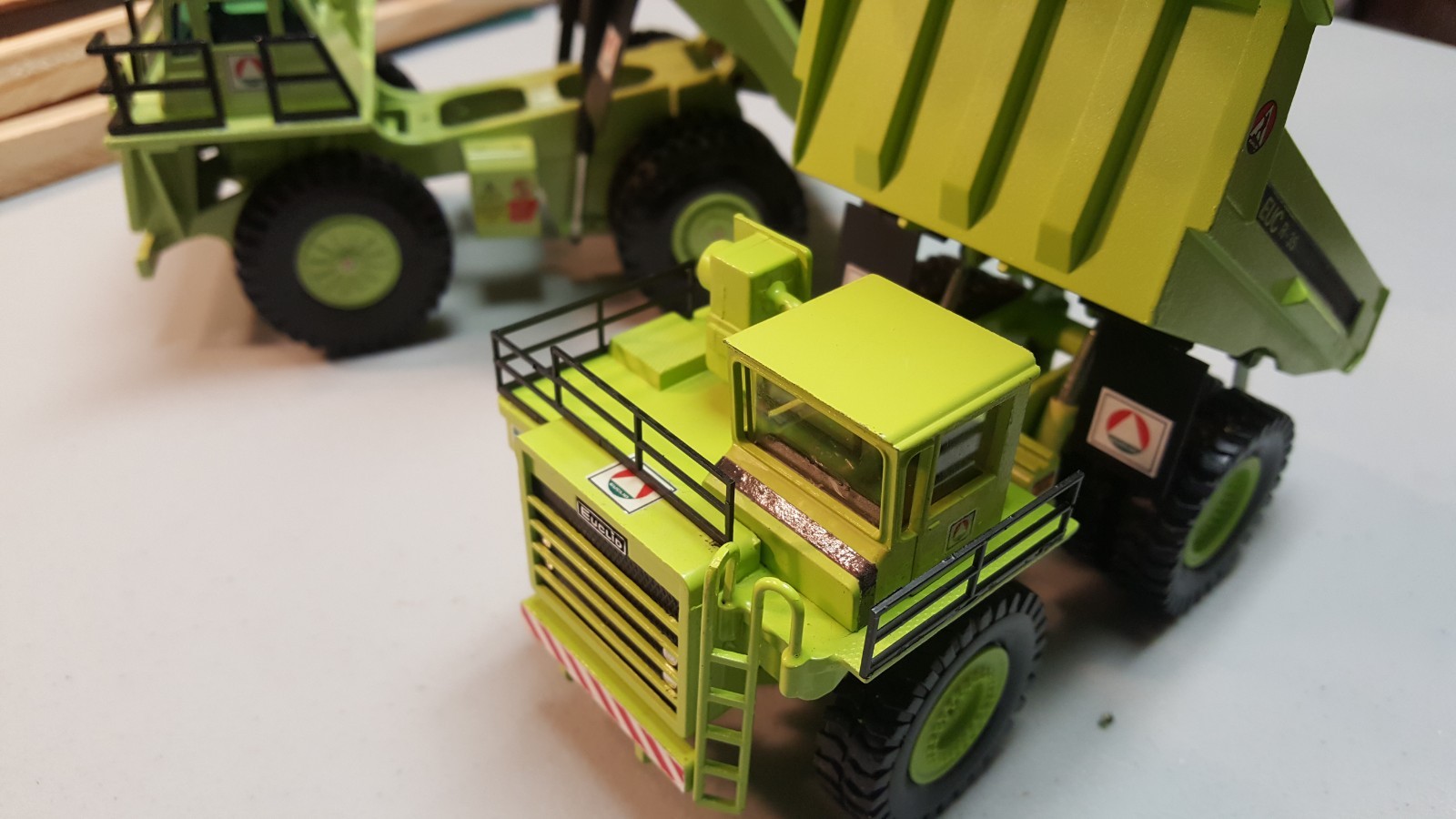2 x 1/50 EUCLID Mining Dump Trucks – R-85B & R-35 FREE SHIPPING !!!