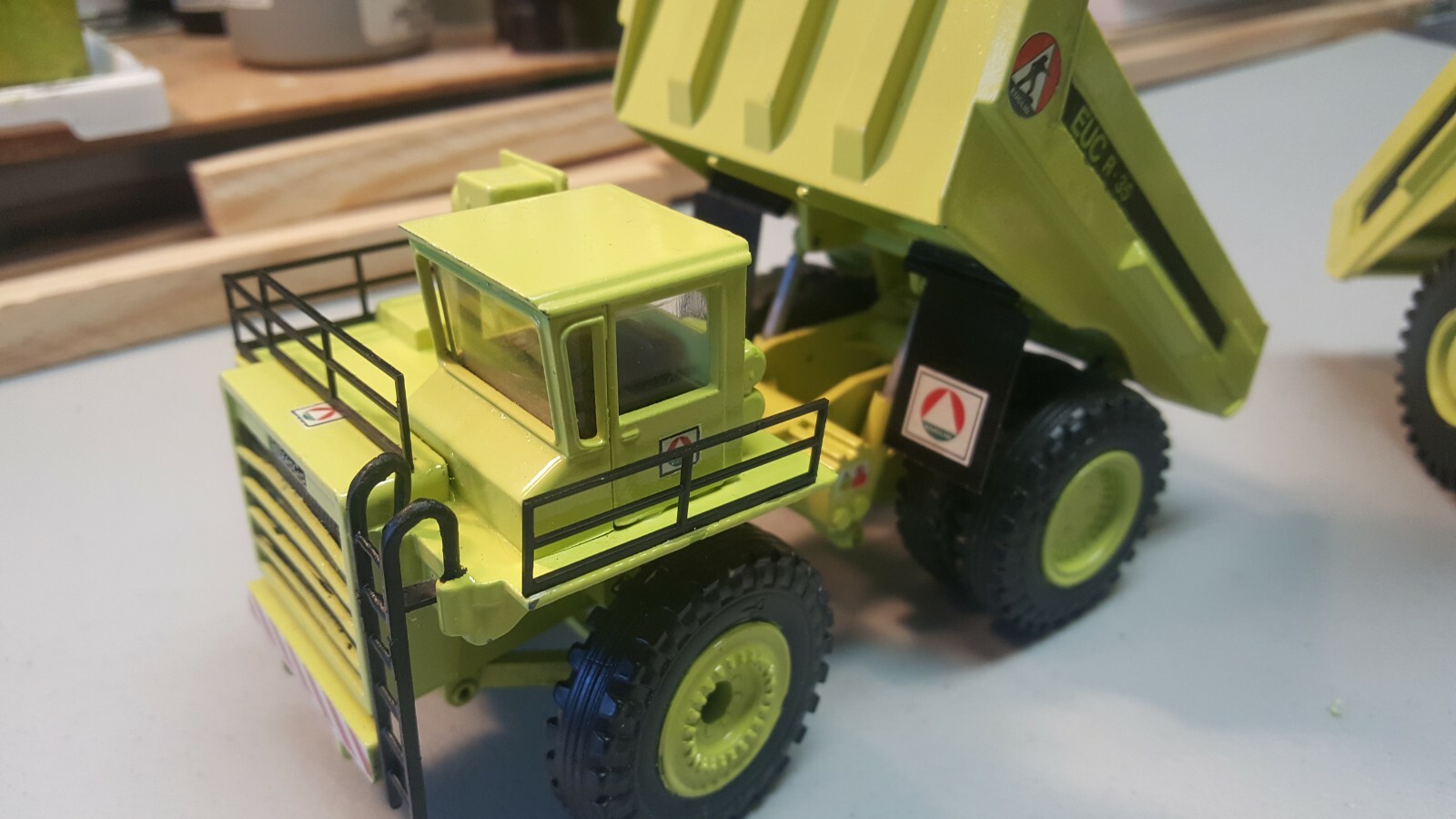 2 x EUCLID Dump Trucks R-85B / R-35 authentic 1955 “Hi Lite Green” Paint!!!