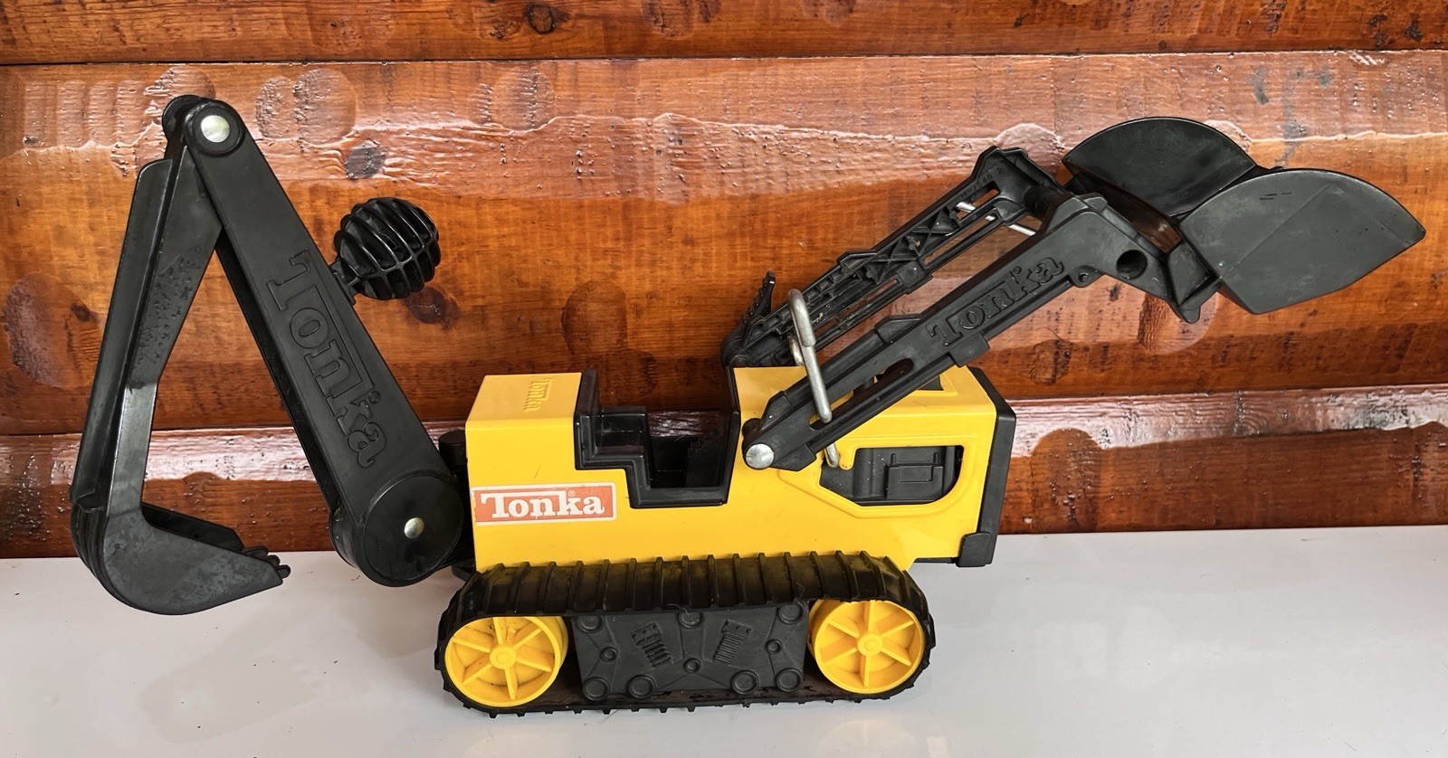 TONKA Hasbro 2012 Backhoe Front End Loader Construction Truck Die-cast 92534