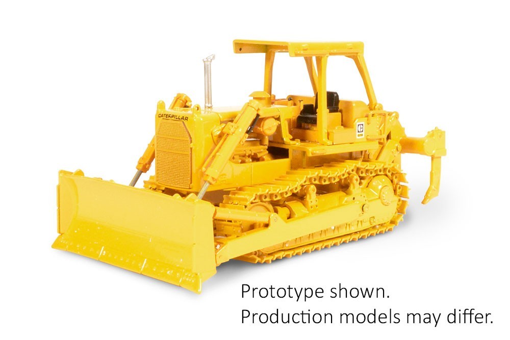 Caterpillar Cat D7G Dozer with S-Blade and Ripper – CCM 1:48 Scale Model New