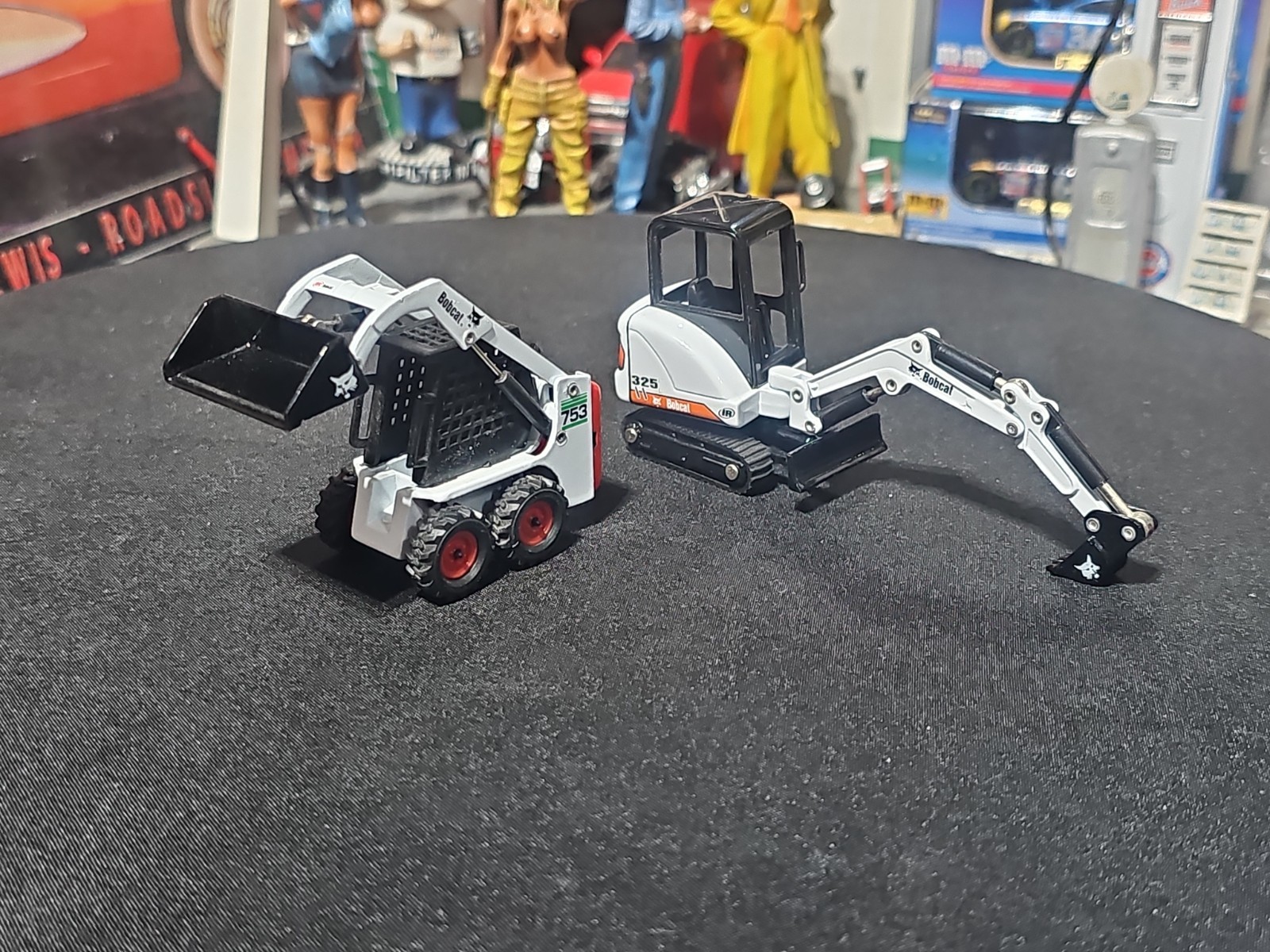 VINTAGE ERTL 1/50 Bobcat Lot OF 2 S753 Skid Steer Loader S325 Excavator NICE