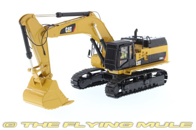 Diecast Masters 1:50 374D Excavator