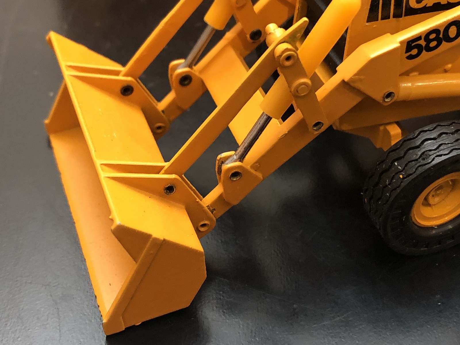 Conrad #2931 CASE 580D Construction King Backhoe Loader Diecast Model – 1:35