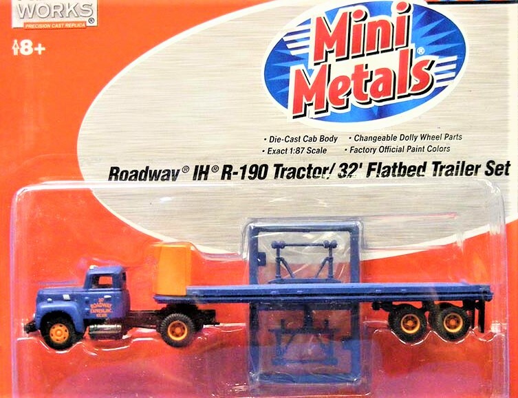 Classic Metal 31122 Roadway IH R-190 Tractor w/32′ Flatbed Trailer 1/87 New MIB
