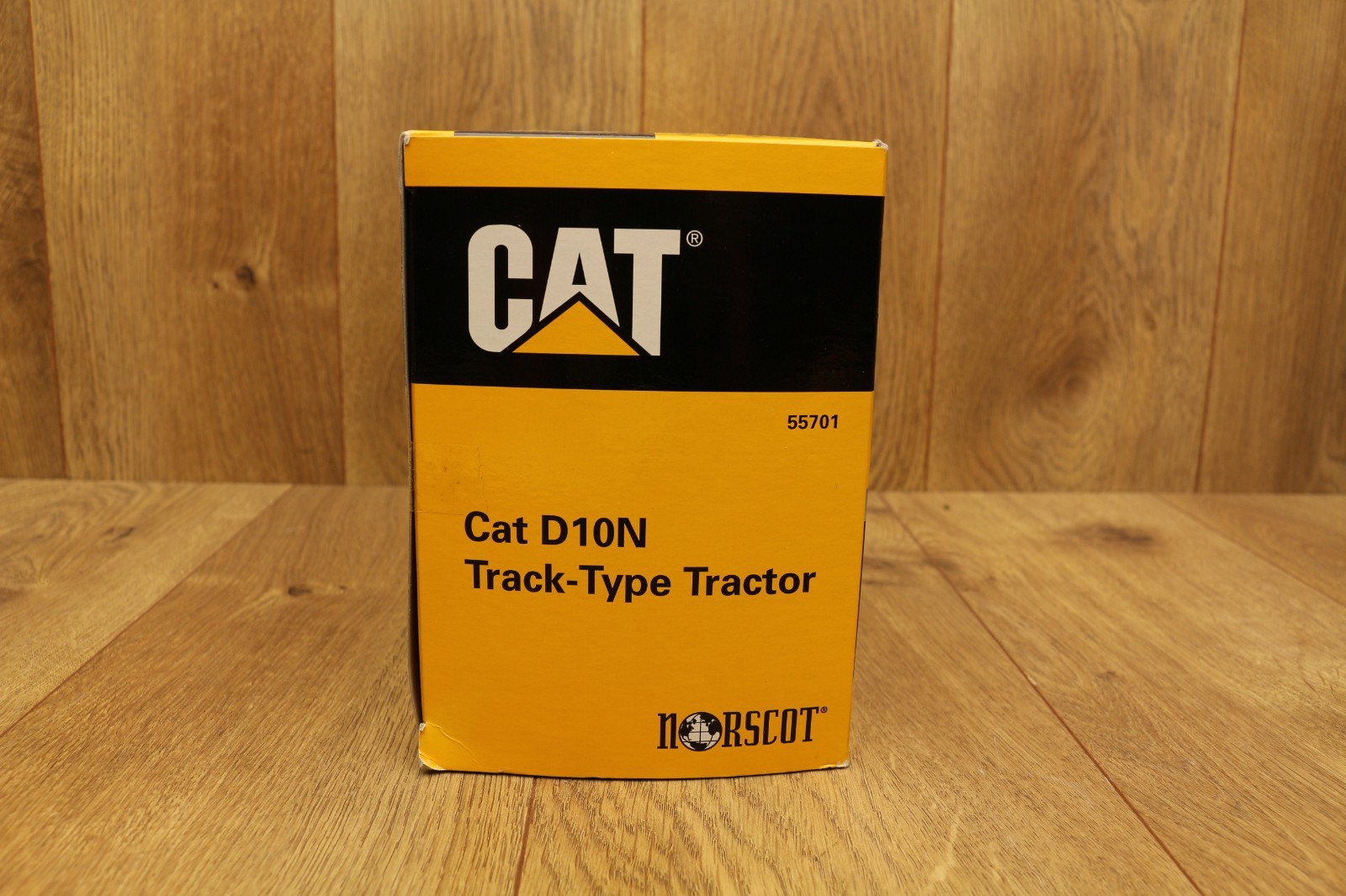 CATERPILLAR Norscot D10N Track-Type Tractor Model # 55701 1:50 Scale Die Cast