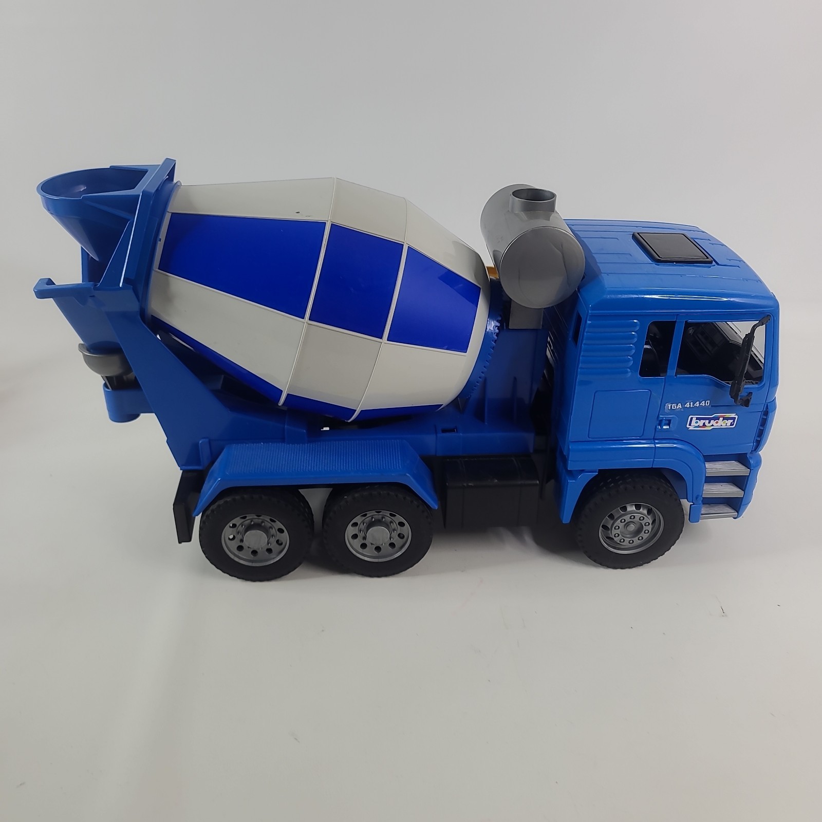BRUDER MX5000 Man TGA Cement Mixer 02744 Concrete Truck Germany UGC