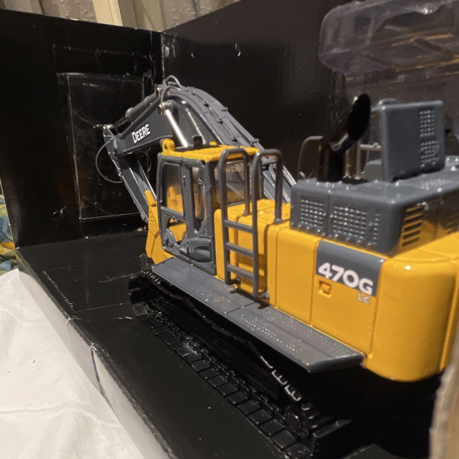 ERTL Prestige Collection John Deere 470G LC Excavator Diecast 1:50 45735
