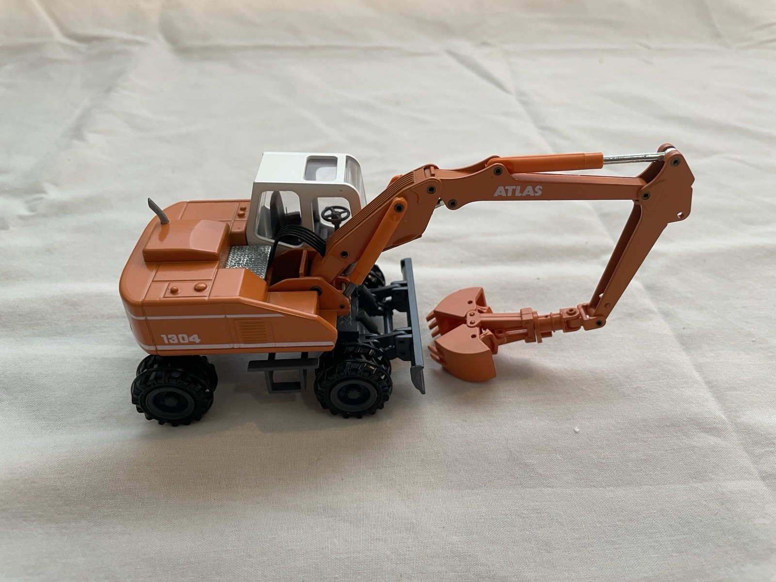 Conrad No. 2904 Atlas Weyhausen Excavator