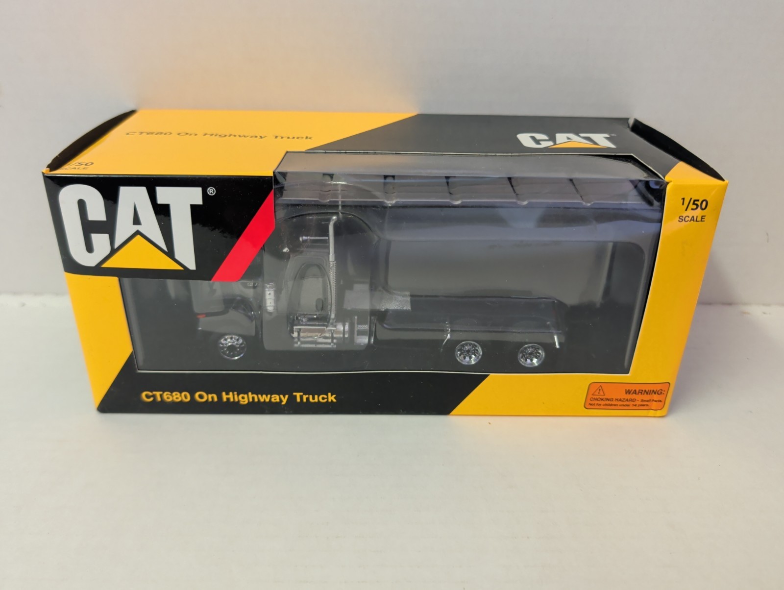 Caterpillar CT680 6×4 Truck Tractor – On Highway Truck TR30003-08 State Gray MB