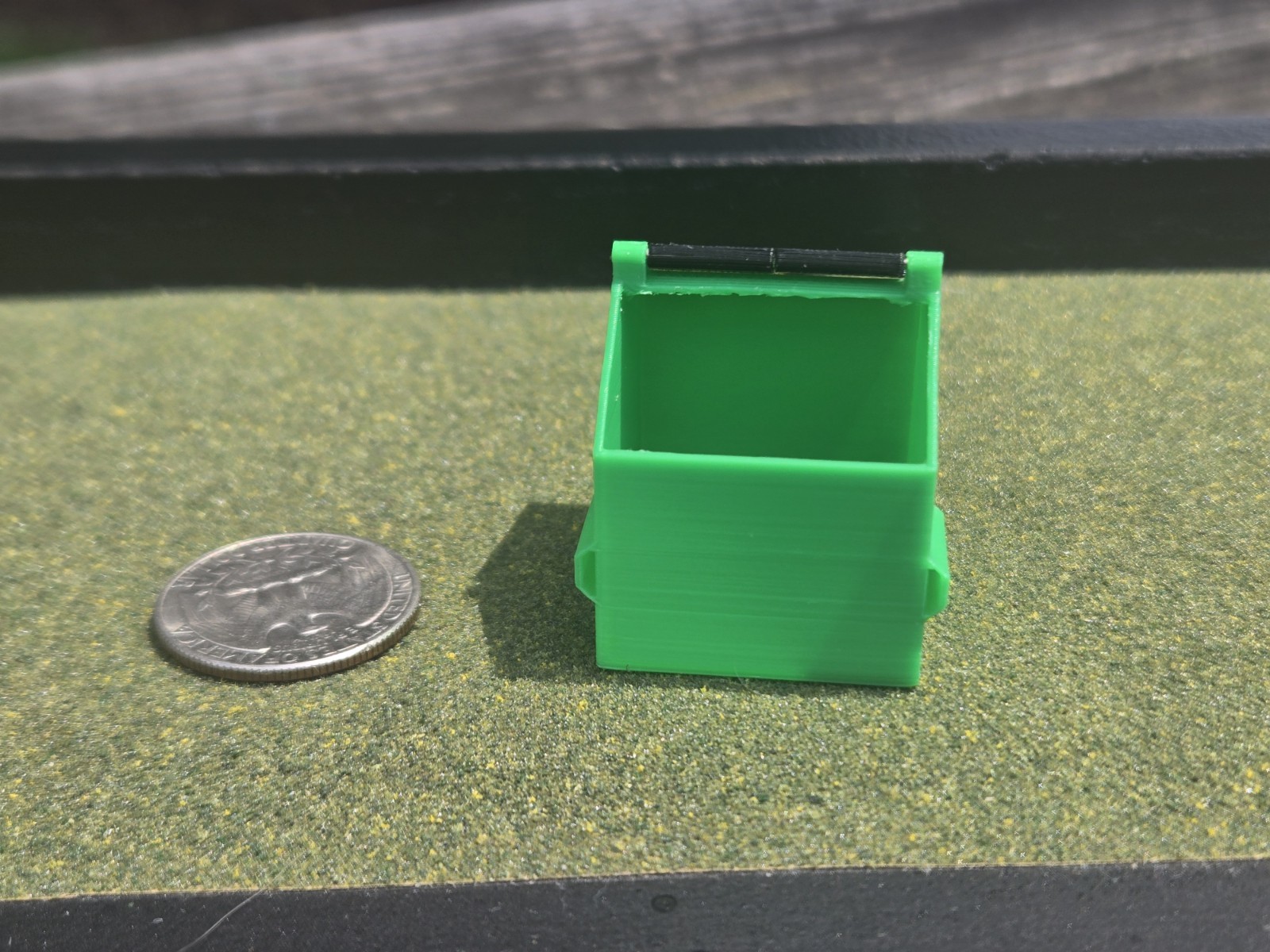 1/64 Scale 8 Yard Dumpster in Green