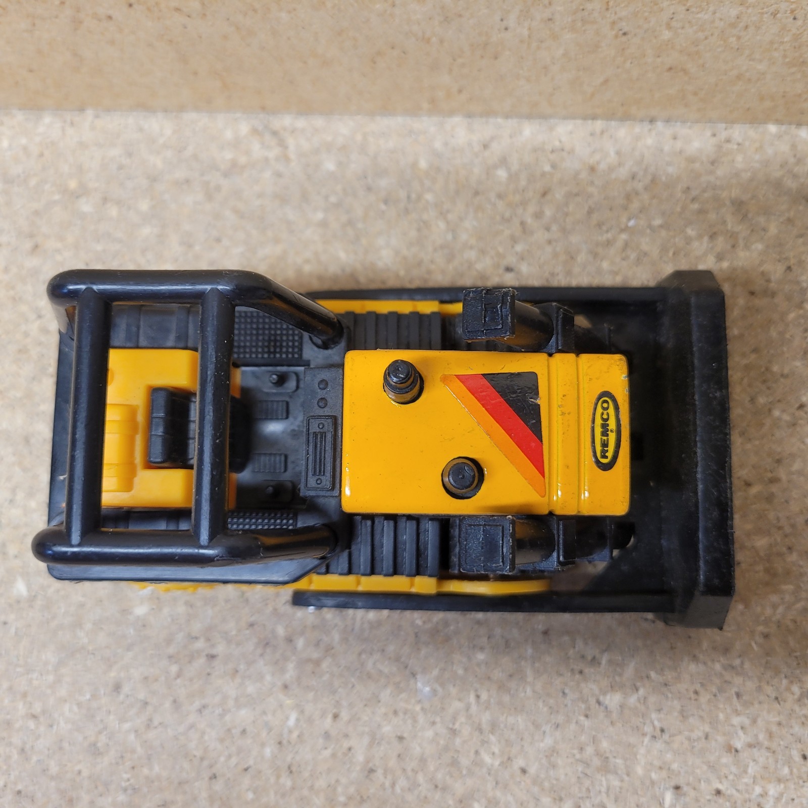 VTG Remco Construction Vehicles Lot of 7 – Late 1980s – Metal And Plastic
