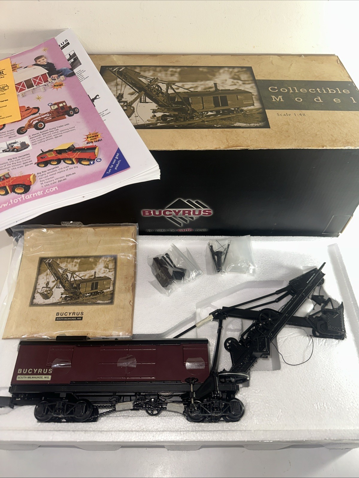 Bucyrus Steam Shovel on Rail – 1/48 – TWH #021-08001 NIB O Scale
