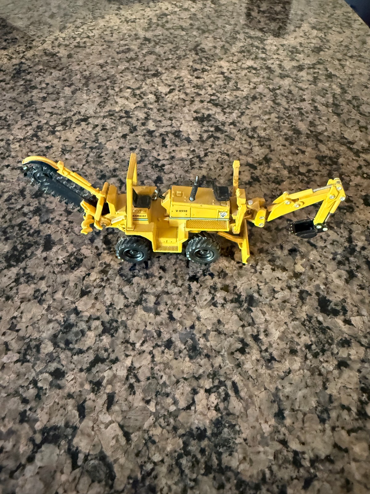 1/50 DCP VERMEER V-8550 TRENCHER AND BACKHOE