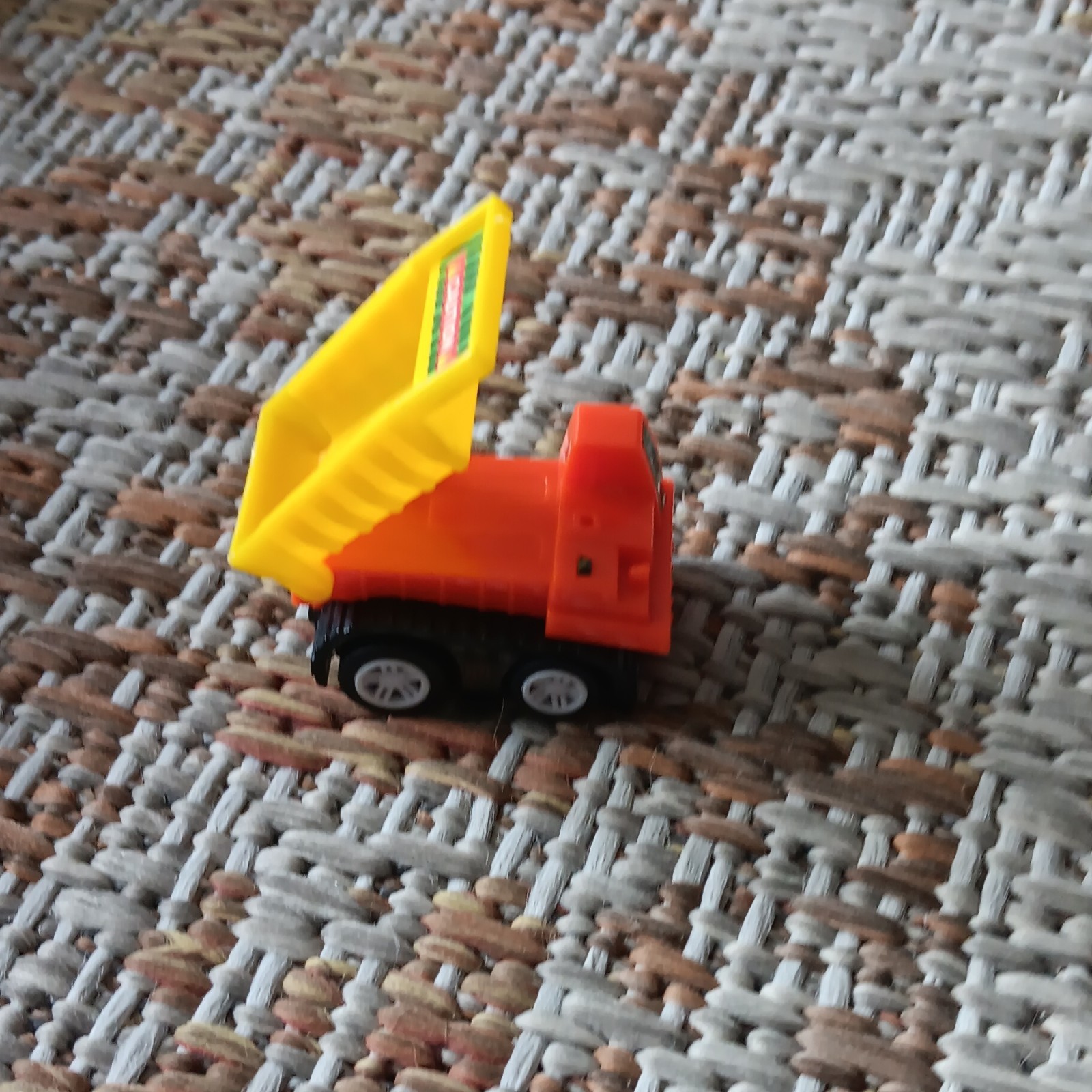 Plastic Dump Truck Toy Yellow Orange Black Diecast for Ages 3-4 Years