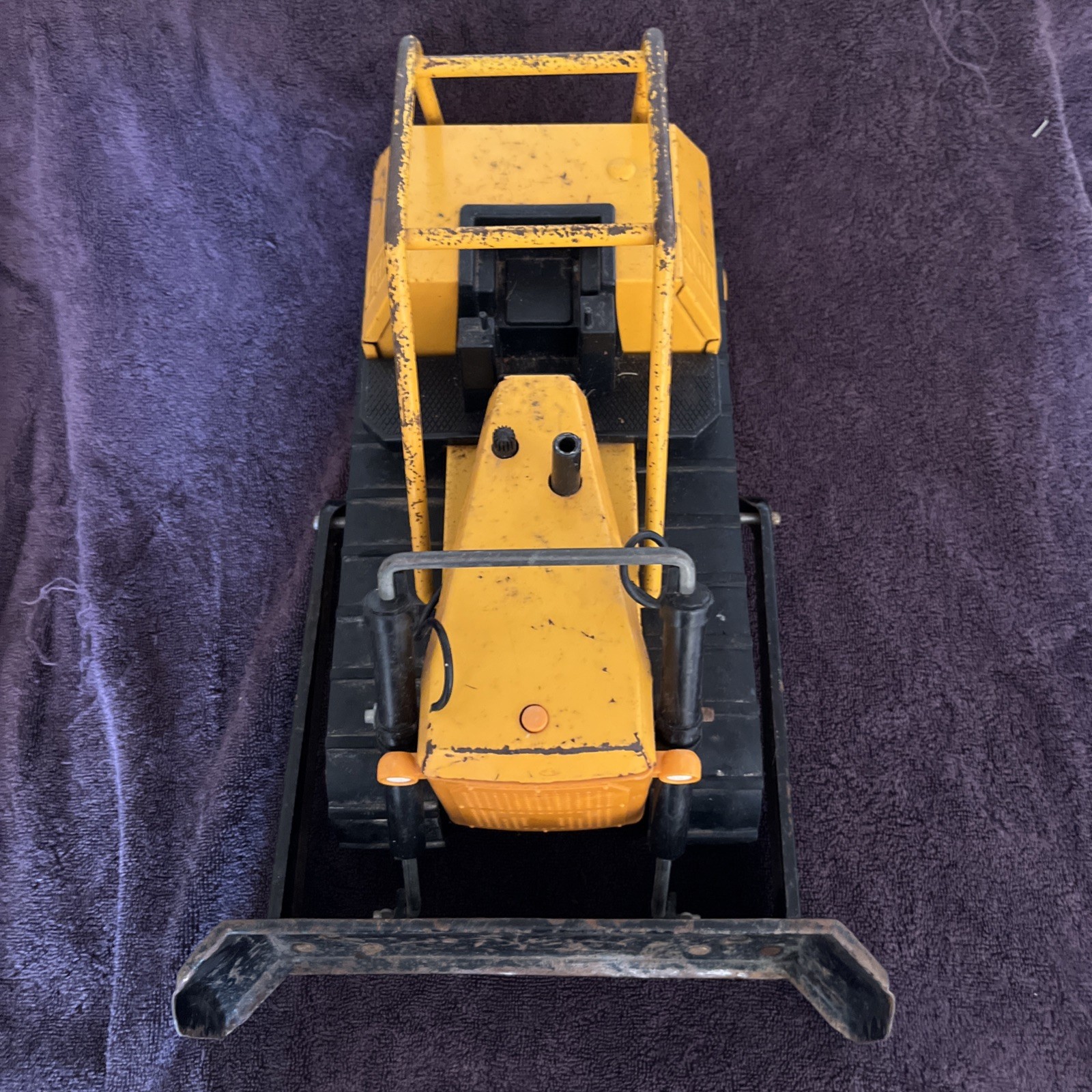 Vintage 1970s Mighty Tonka T-9 Bulldozer Construction Toy Pressed Steel Orange/j