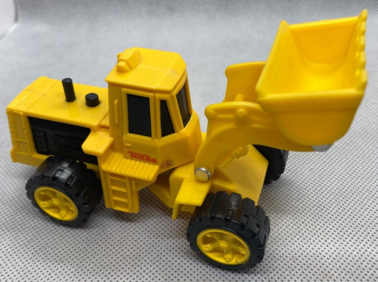 Tonka 1990 Front End Loader 1:64 Scale With Moving Loader Bucket NICE!