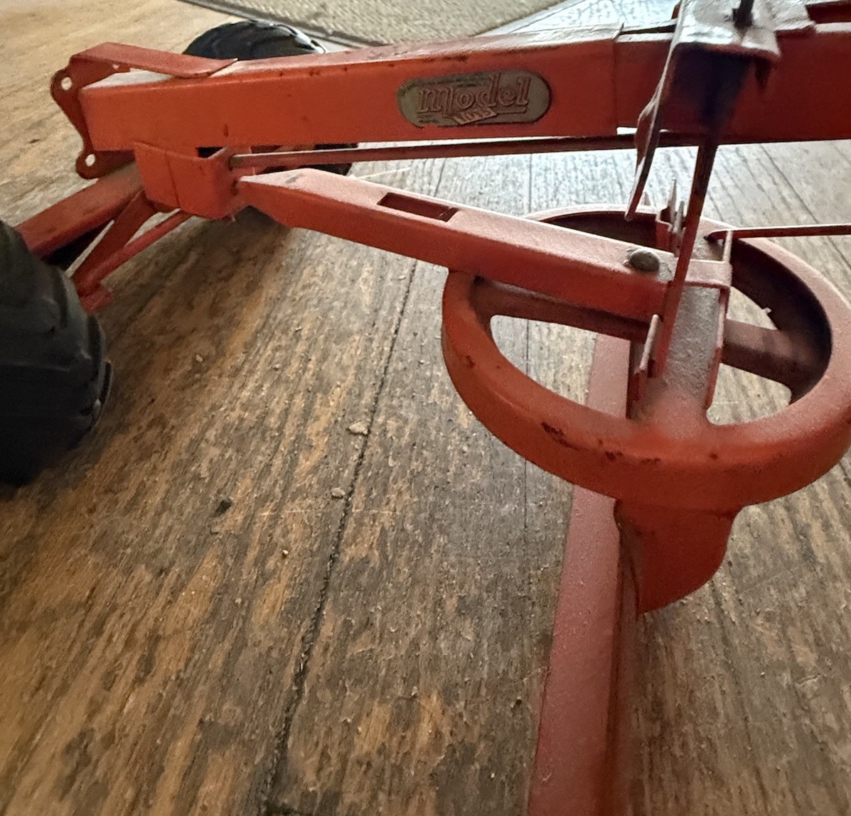Vintage 1953 Doepke Adams Road Grader Steel 26″