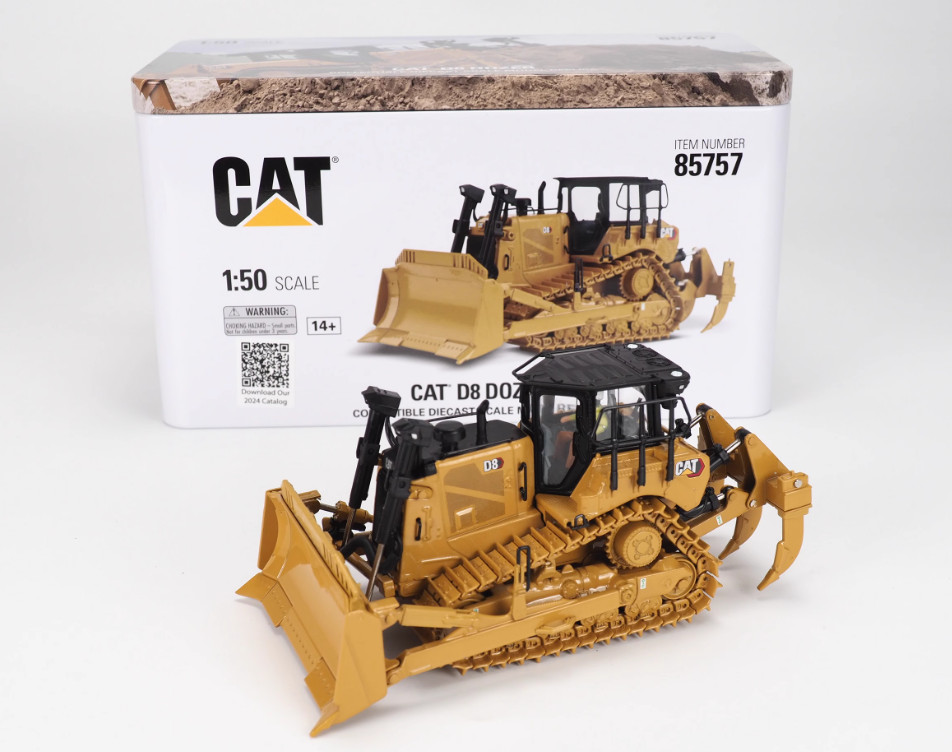 1:50 DM D8 Dozer Bulldozer Construction Machine Equipment Diecast Model