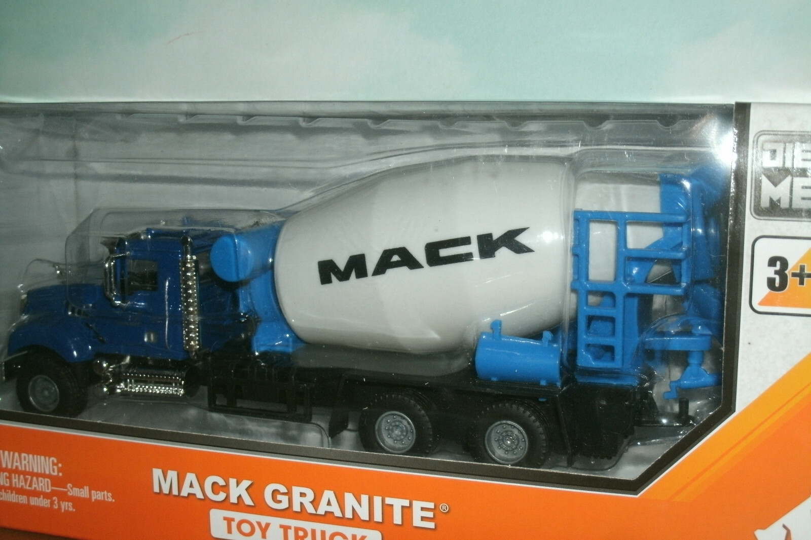 1/50 Scale Mack Granite Cement Mixer Diecast Truck (8″) Wonderlanes Toy #0830