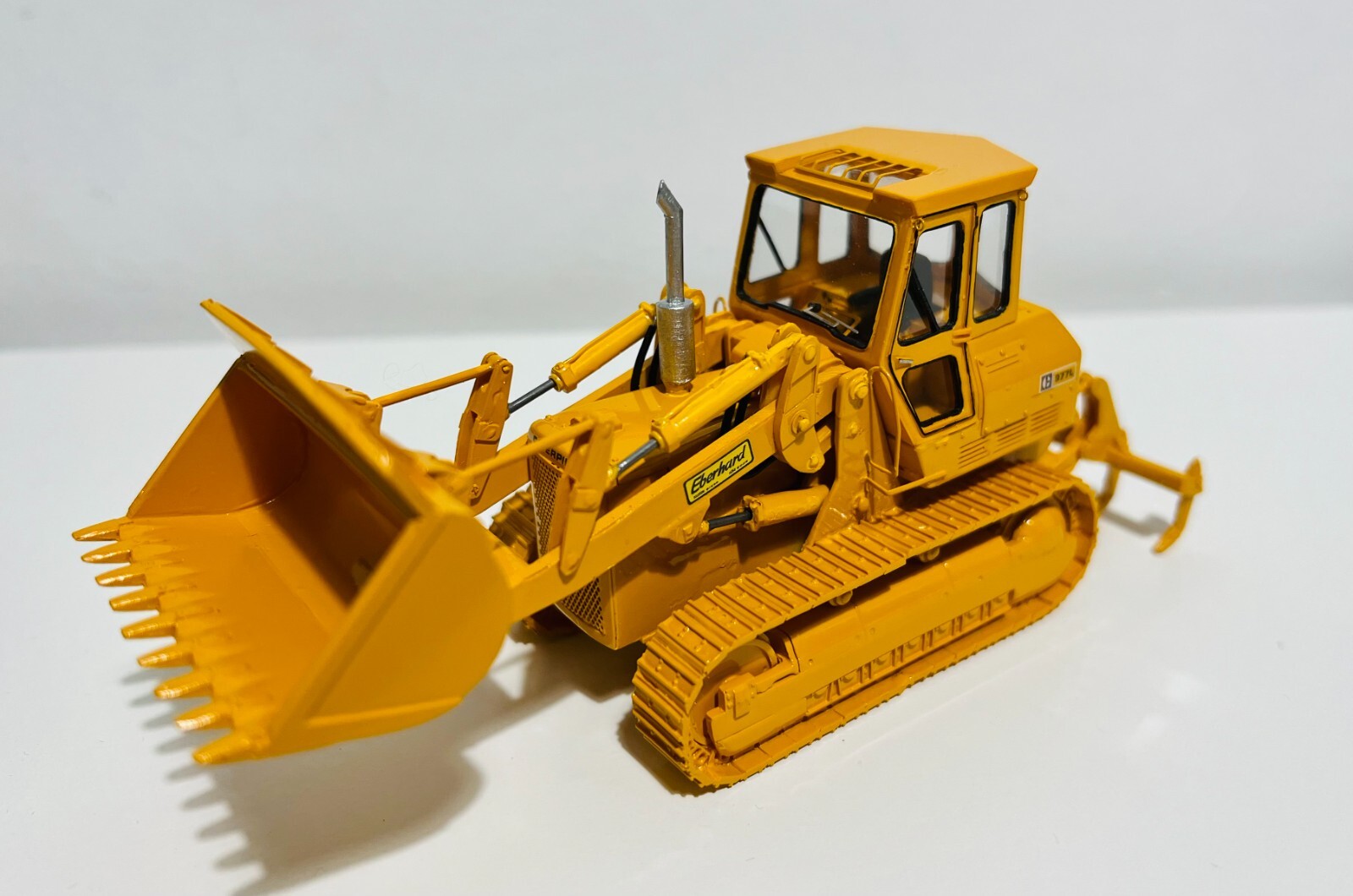Resin 1/50 CAT 977L Trackloader – Custom Built by Fankit Models