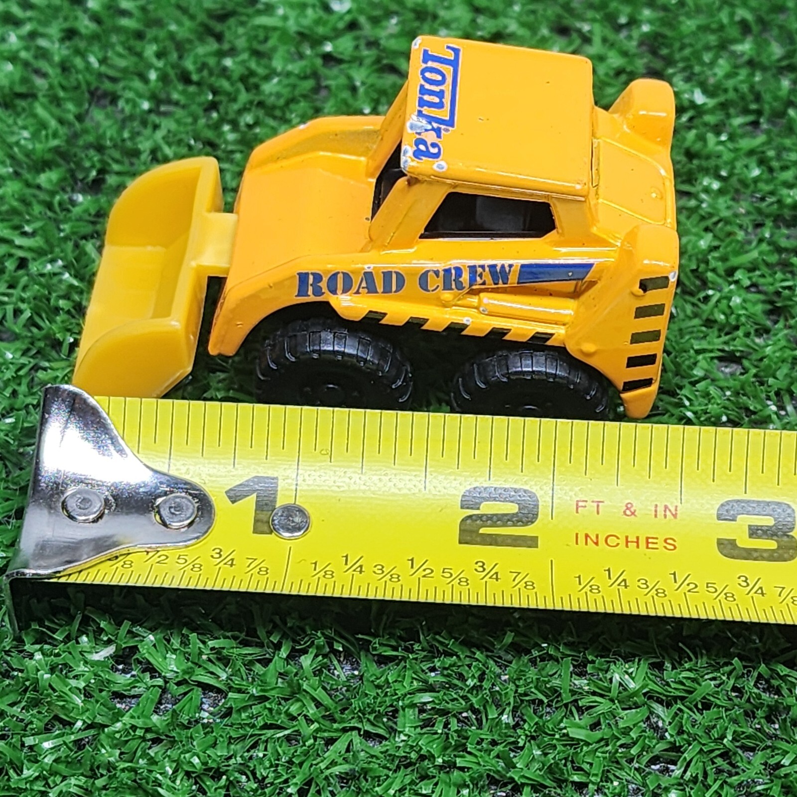 2005 Tonka Maisto Hasbro Tonka Road Crew Skidsteer Skidloader Yellow Diecast