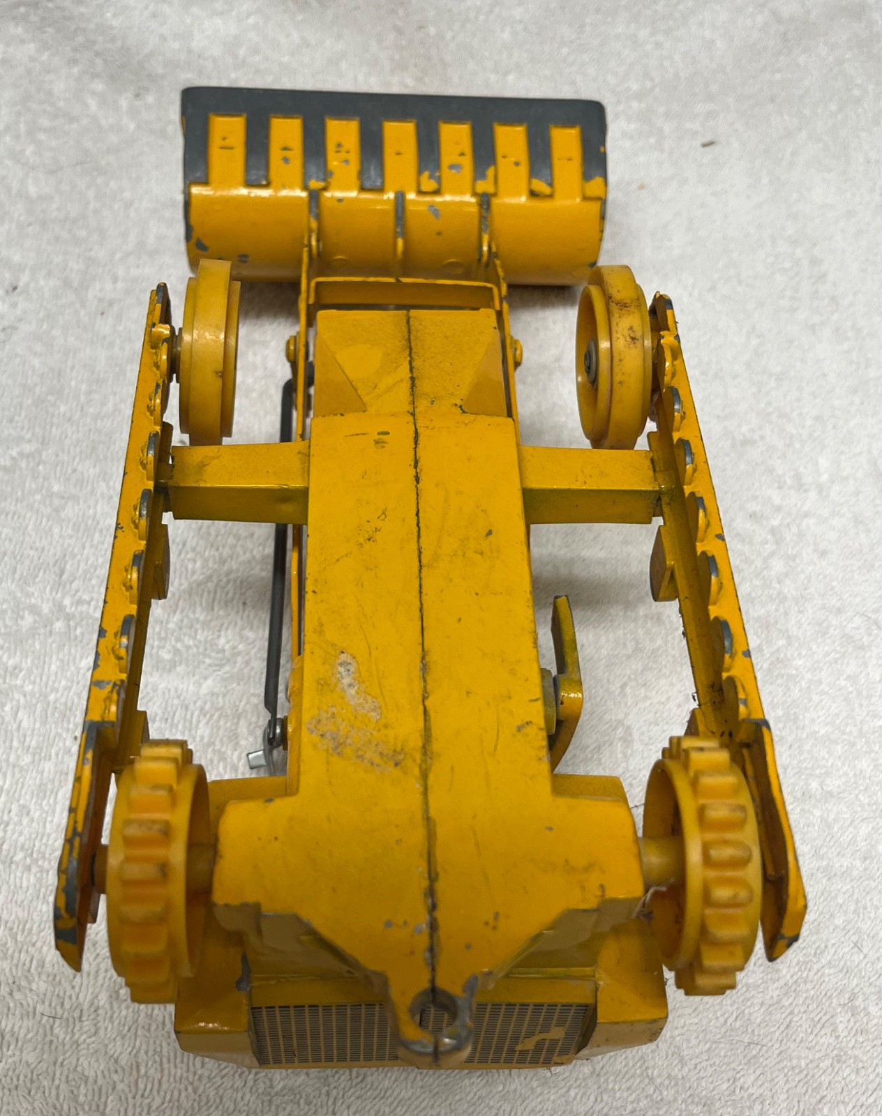 Vintage 1960’s Allis Chalmers Bull Dozer 12G Toy Metal Bulldozer