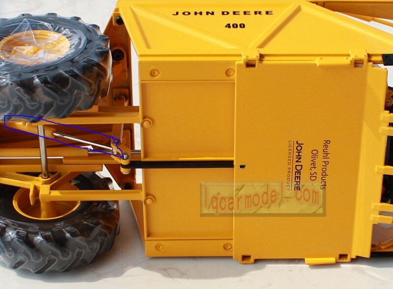 1/24 john deere 840 diesel 400 Elevating Scraper Diecast By Reuhl Special price!