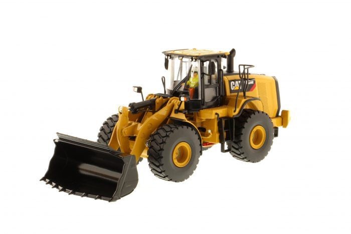 CAT 966M Wheel Loader (High Line Series) 1:50 Model – Diecast Masters 85928