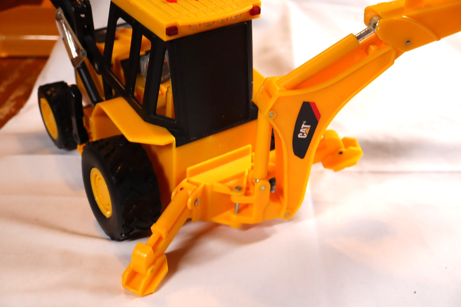 Vintage 1995 Caterpillar Tractor Backhoe W Realistic Light, Sound, Movement