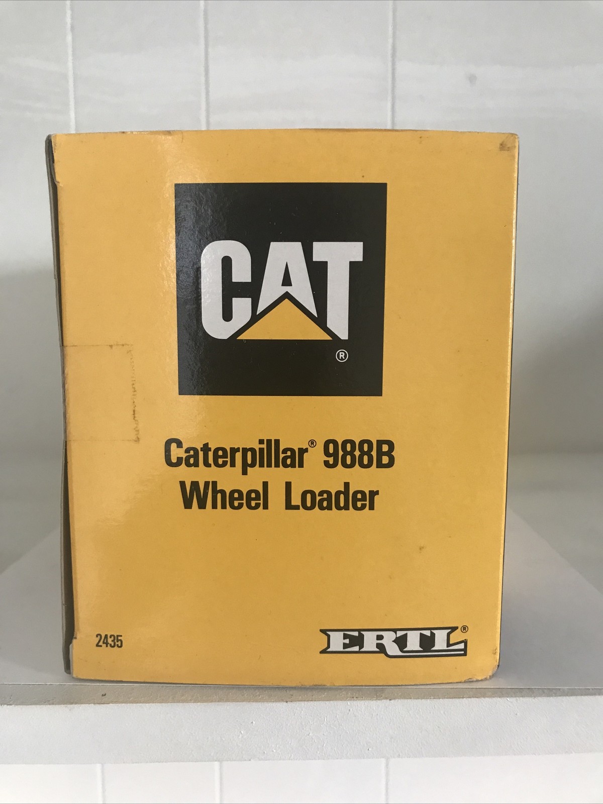 Caterpillar Cat 988B Wheel Loader – ERTL 1:50 Scale Diecast Model #2435 In Box