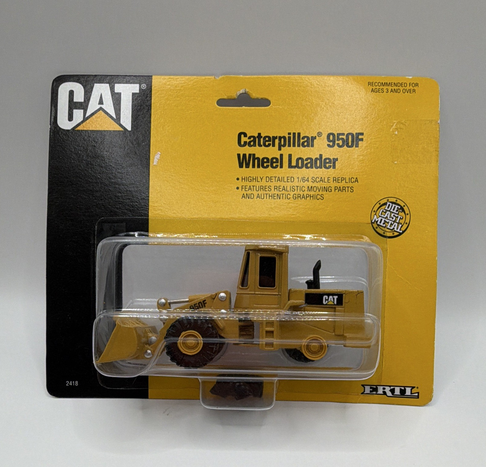 Ertl CAT Caterpillar 950F Wheel Loader 1:64 Diecast Metal Yellow/Black MPN 2418