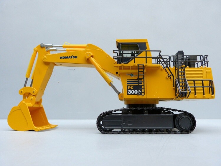 1:50 NZG PC2000-8 Backhoe Excavator Construction Machine Equipment Diecast Model