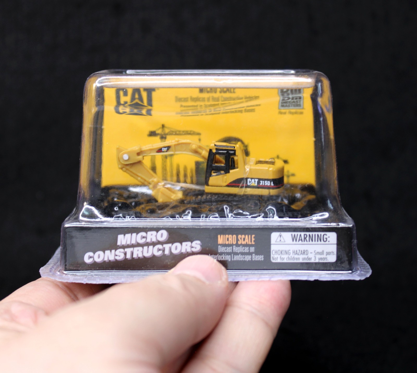 3x Micro Scale Diecast CAT Micro Constructors on Interlocking Landscape Bases