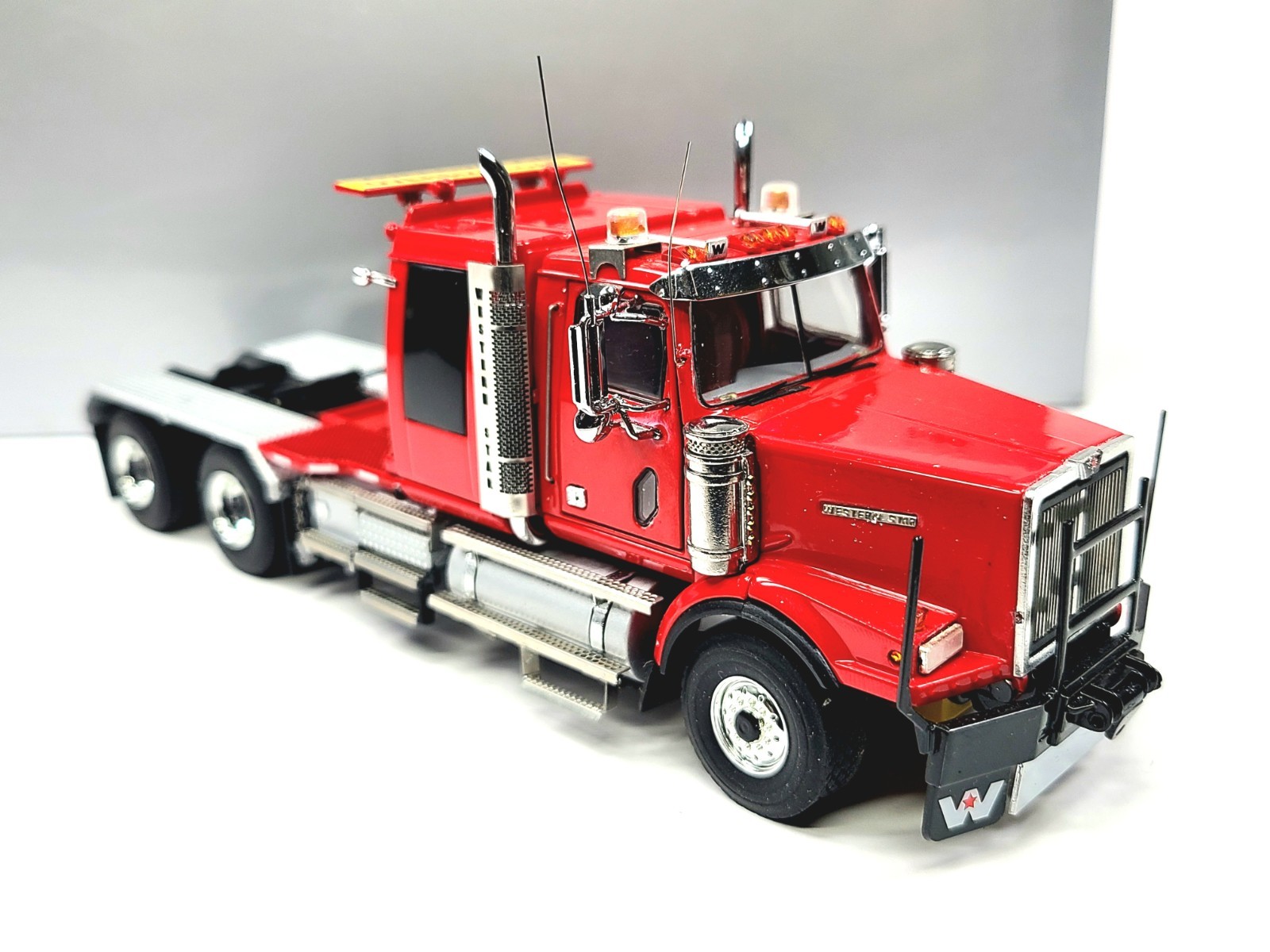Western Star 4964 SX-1 6×4 Truck Ballast Box – Red – WSI 1:50 Scale #34-2003